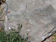 Продам камни-валуны гранитные для оформления альпи