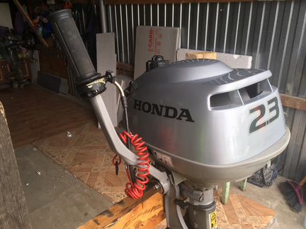 Лодочный мотор Honda bf2.3dh