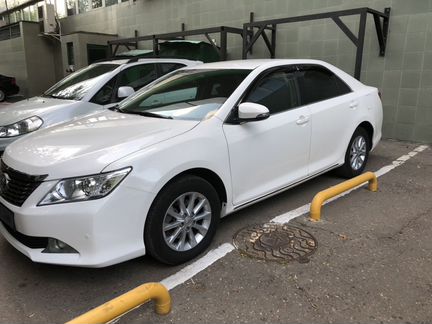 Toyota Camry 2.0 AT, 2014, седан