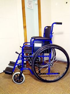Кресло - коляска для инвалидов Н 035