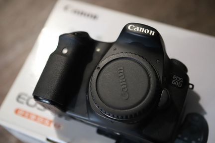 Фотоаппарат Canon 60D body