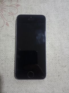 Телефон iPhone 5s.16g