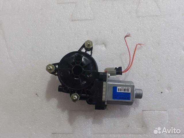 Маторчик стеклоподъемника задний левый Kia Rio 4