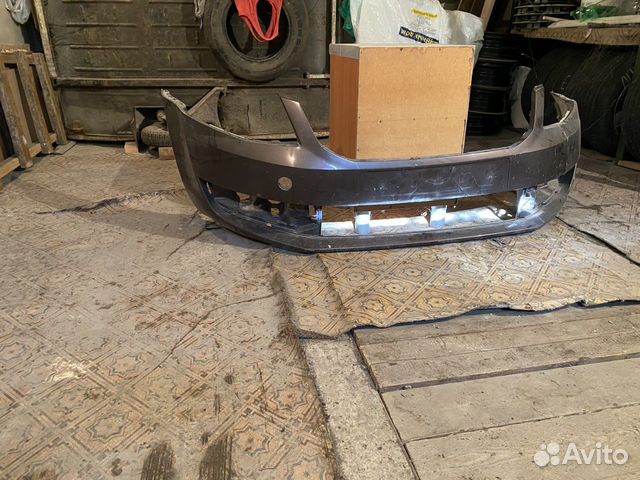 Skoda Octavia A7 бампер передний 5E0807221