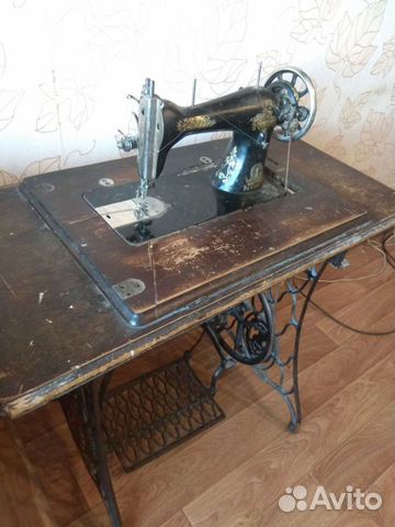 Швейная машина Singer