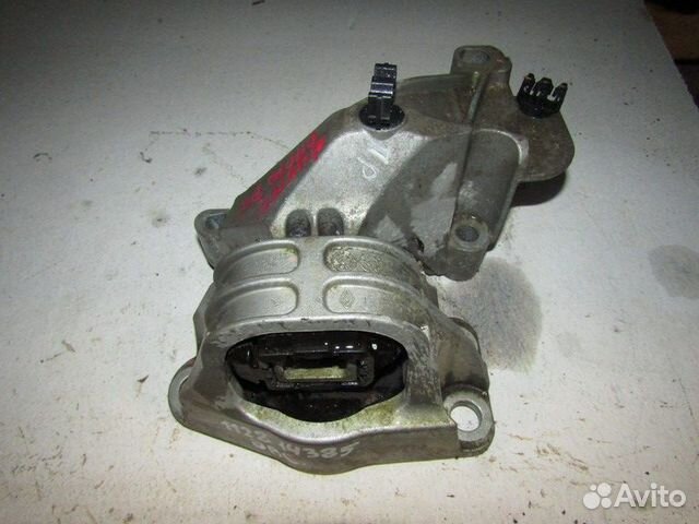 Опора двигателя правая Duster 2012