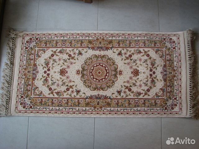 Новый шерстяной ковер 0,62 х 1,25 м
