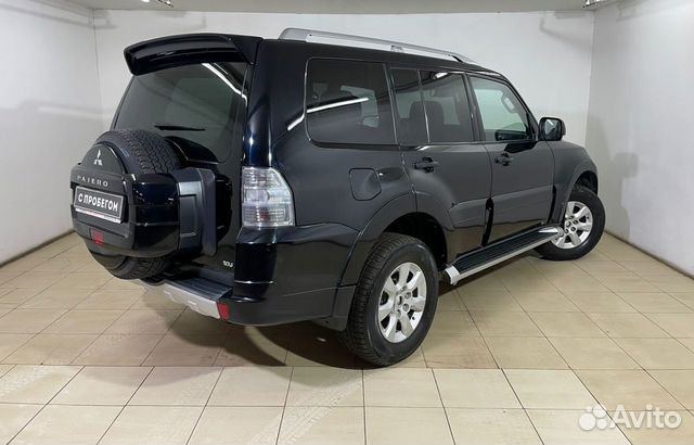 Mitsubishi Pajero `2011