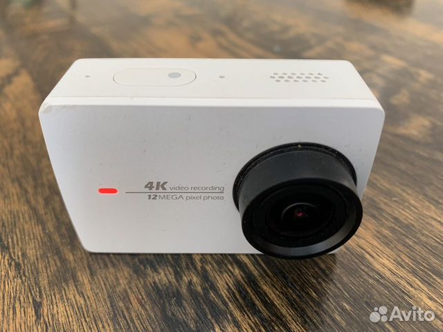 Экшн камера xiaomi yi 4k