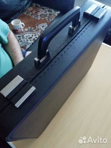 Кейс дипломат