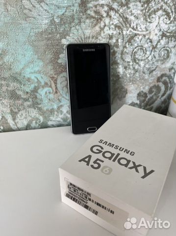 Телефон Samsung galaxy A5 2016