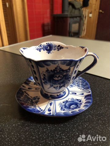 Чашка с блюдцем гжель