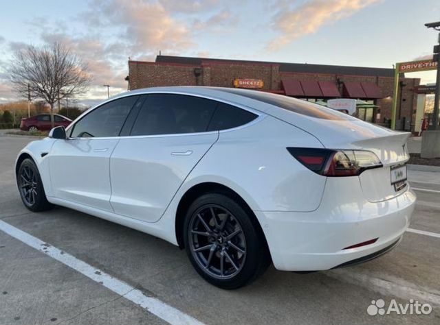 Tesla Model 3 AT, 2018, 40 000 км