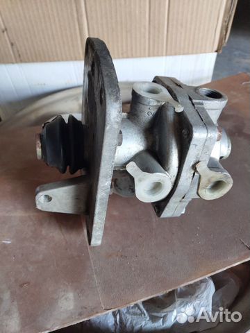 Главный тормозной кран ЗИЛ