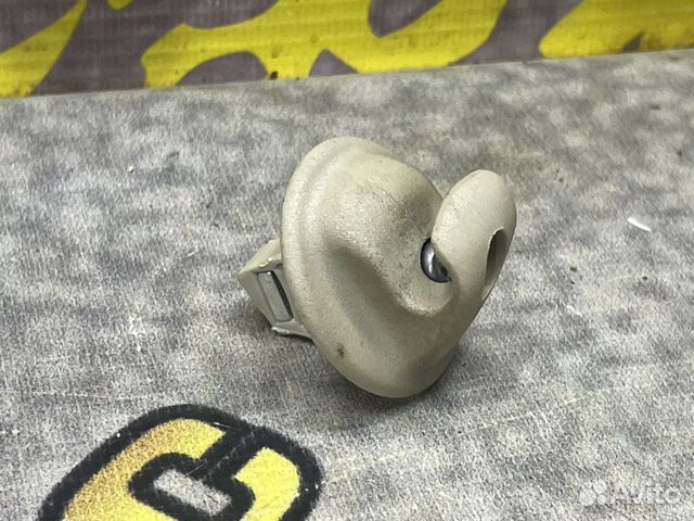 Крючок солнцезащитного козырька Ларгус Largus