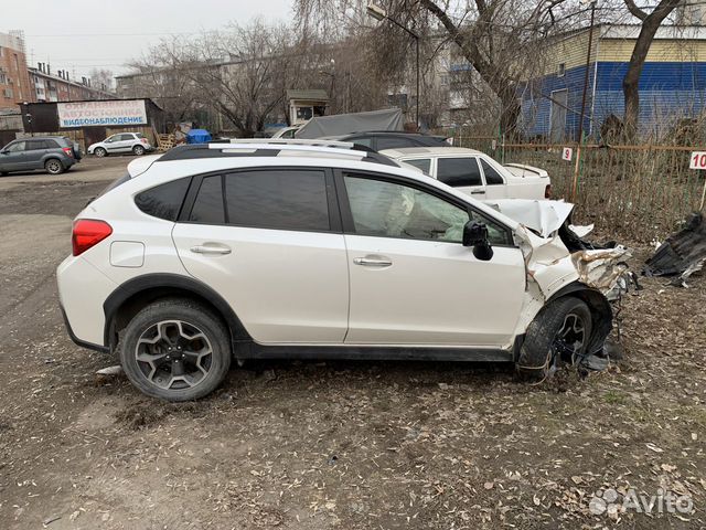 Subaru XV 2.0 CVT, 2013, битый, 70 000 км