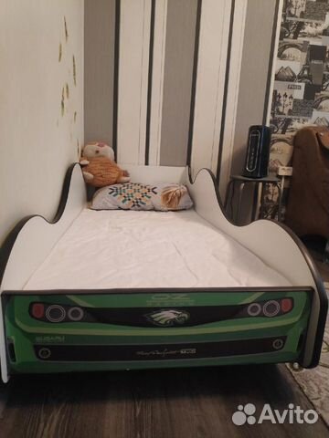 Кровать машина
