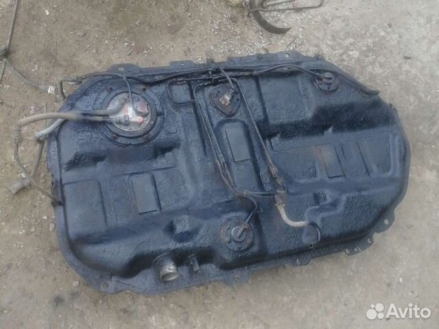 Бензобак мицубиси лансер 9
