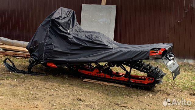 Чехол на снегоход BRP Summit