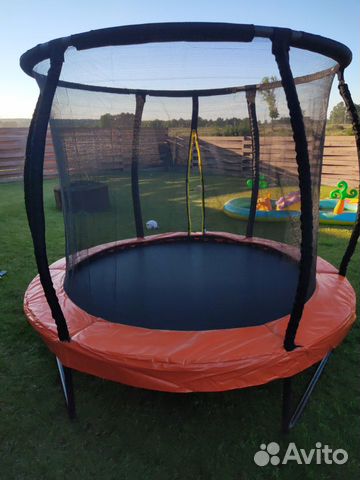 Батут новый Orange 8 футов с внутрен. сеткой d-244