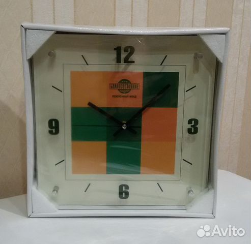 Часы настенные (новые)
