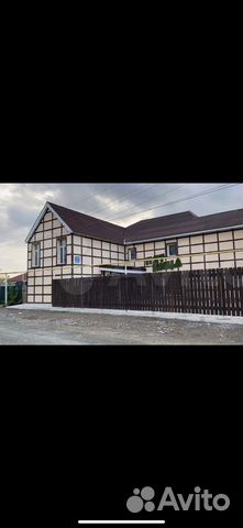 

8-к. коттедж, 280 м²