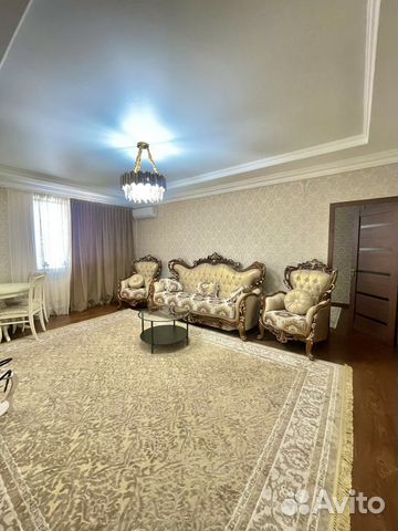 

2-к. квартира, 42 м², 3/3 эт.
