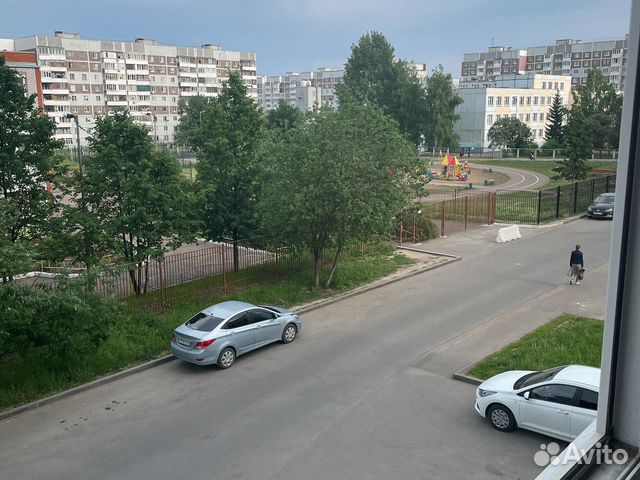 

1-к. квартира, 40 м², 3/9 эт.