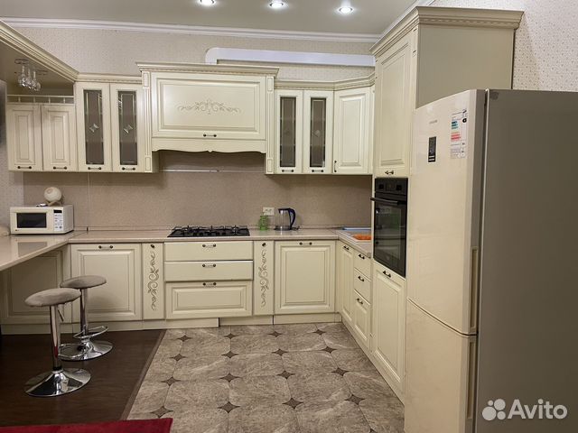 

1-к. квартира, 63 м², 13/13 эт.