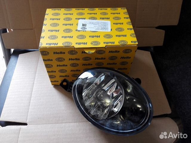 Фара противотуманная VW Touran 2011 правая Фара противотуманная VW Touran 2011 правая