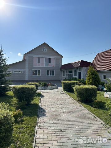 

5-к. дом, 270 м²