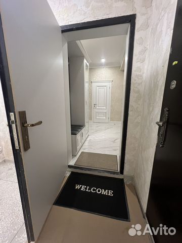 

2-к. квартира, 76 м², 4/10 эт.