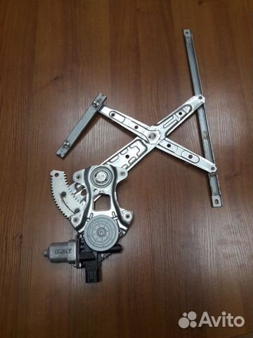 Электростеклоподъёмник Mitsubishi outlander