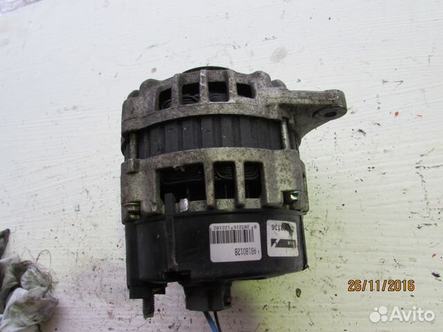 Генератор Hyundai 37300-22600 AB180128 бу