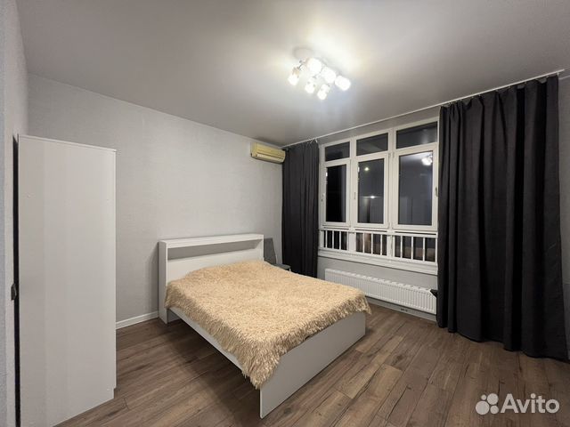 

Квартира-студия, 32 м², 1 кровать