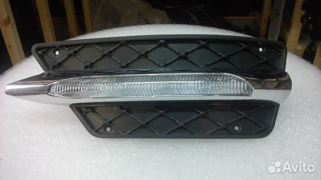 Mercedes (Мерседес) W204 LED ходовые огни левый