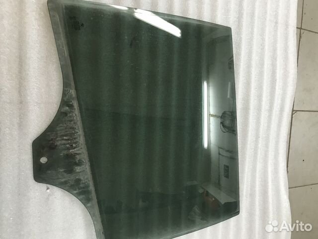Стекло заднее левое темное для Бмв Х5 Е70 Стекло заднее левое темное для Бмв Х5 Е70