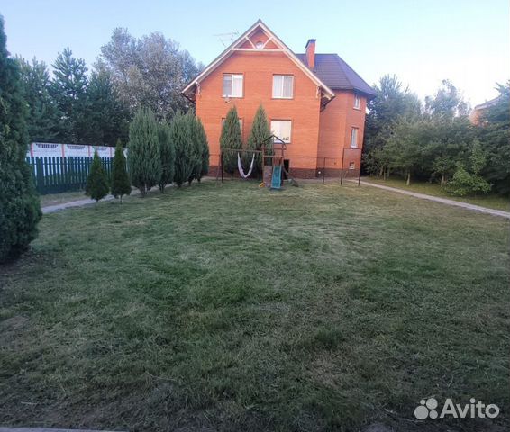 

4-к. дом, 235 м²