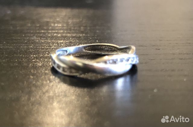 Серебряное кольцо с фианитами