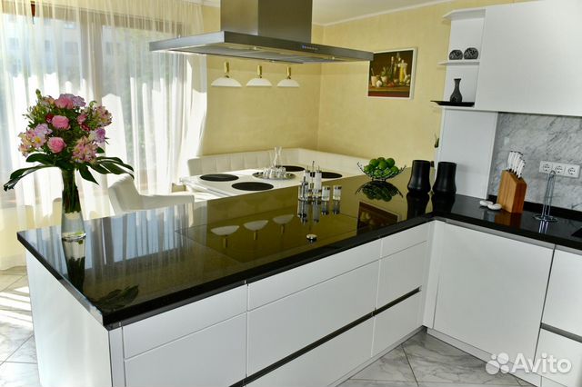 1-к квартира, 50 м², 23/24 эт.