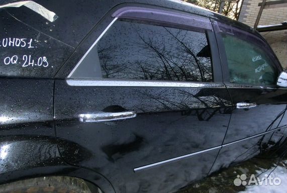 Дверь Chrysler 300С. Авторазбор Дверь Chrysler 300С. Авторазбор
