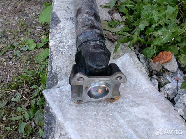 Вал Toyota Hilux карданный 371000KG80 кардан Вал Toyota Hilux карданный 371000KG80 кардан