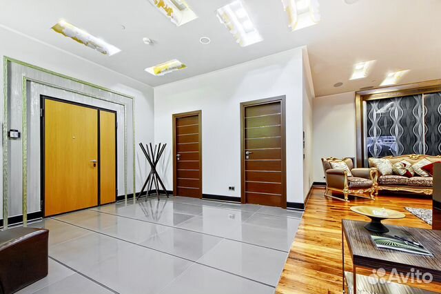 3-к квартира, 180 м², 54/62 эт.