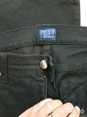 Брюки джинсы черные новые trussardi jeans Брюки джинсы черные новые trussardi jeans