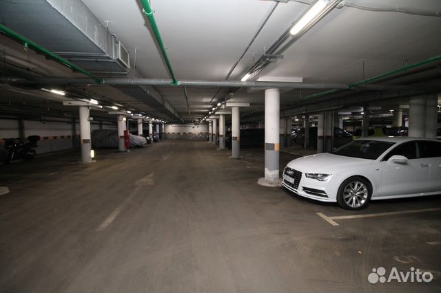Машиноместо, 14 м² Машиноместо, 14 м²