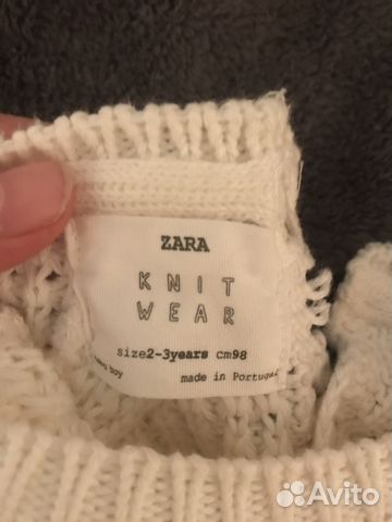 Свитер фирмы Zara Свитер фирмы Zara