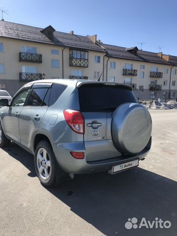 Toyota RAV4 2.0 AT, 2006, 185 000 км