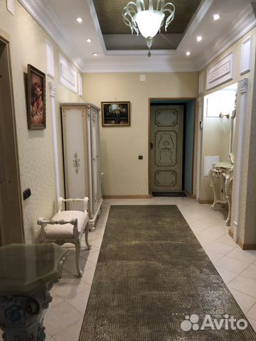 Дом 600 м² на участке 5 сот.