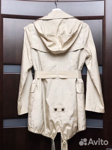 Хлопковая куртка Burberry бежевая Хлопковая куртка Burberry бежевая