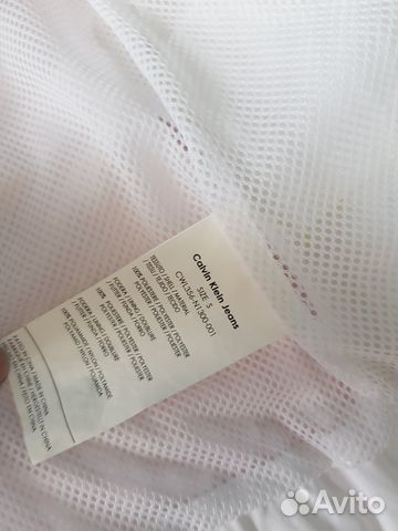 Calvin Klein Jeans новая ветровка р-р.(S) оригинал Calvin Klein Jeans новая ветровка р-р.(S) оригинал